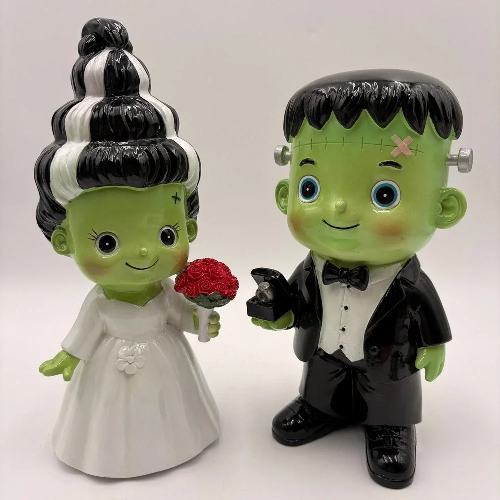 Frankenstein and Bride Wedding Proposal Resin Figurine Set Halloween Decor
